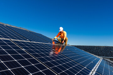 Why You Should Choose a Qualified Solar Company to Install Your Solar Panels